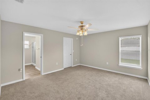 House in Mulberry, Florida 3 bedrooms, 138.61 sq.m. № 2150833 - photo 13
