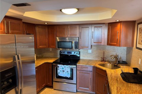 Copropriété à louer à Aventura, Floride: 1 chambre, 71.16 m2 № 1797629 - photo 5
