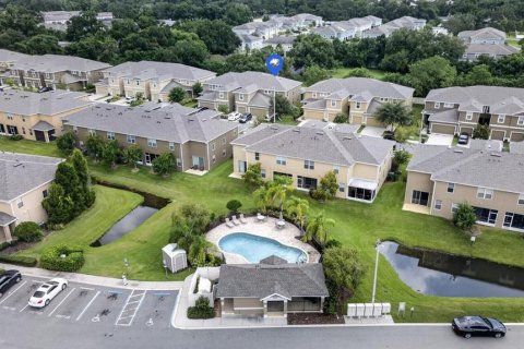 Townhouse in Brandon, Florida 3 bedrooms, 172.8 sq.m. № 2345700 - photo 19
