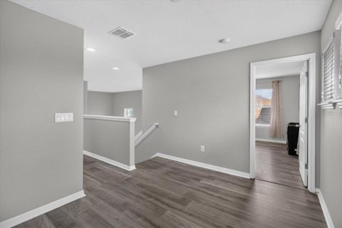Townhouse in Brandon, Florida 3 bedrooms, 172.8 sq.m. № 2345700 - photo 11