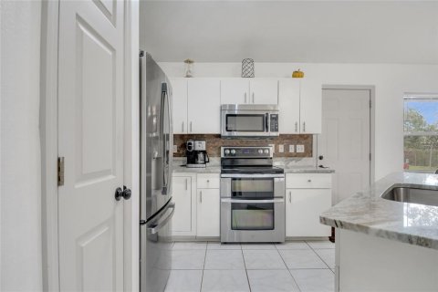 Casa en venta en Ocala, Florida, 3 dormitorios, 126.81 m2 № 1911568 - foto 16