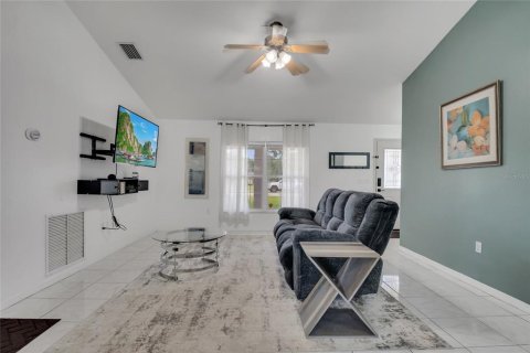 Casa en venta en Ocala, Florida, 3 dormitorios, 126.81 m2 № 1911568 - foto 11