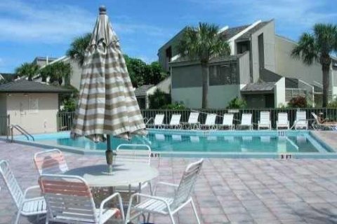 Condo in Jupiter, Florida, 1 bedroom  № 938870 - photo 1
