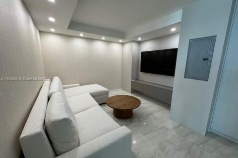 Copropriété à louer à Bal Harbour, Floride: 2 chambres, 128.95 m2 № 1953109 - photo 13