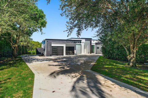 Villa ou maison à vendre à Jupiter, Floride: 4 chambres, 441.56 m2 № 2081574 - photo 16