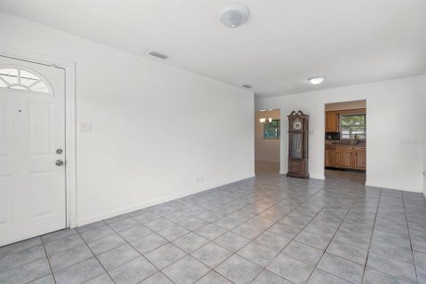 Casa en venta en Tampa, Florida, 3 dormitorios, 91.79 m2 № 2383884 - foto 7