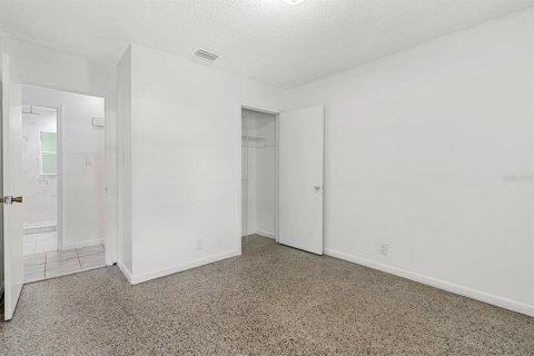 Casa en venta en Tampa, Florida, 3 dormitorios, 91.79 m2 № 2383884 - foto 21