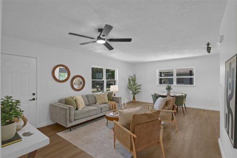 Villa ou maison à vendre à Apopka, Floride: 3 chambres, 96.62 m2 № 1918398 - photo 3