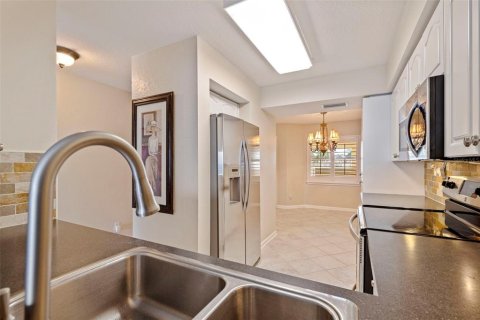 Condominio en venta en Saint Petersburg, Florida, 2 dormitorios, 110.09 m2 № 1849607 - foto 7