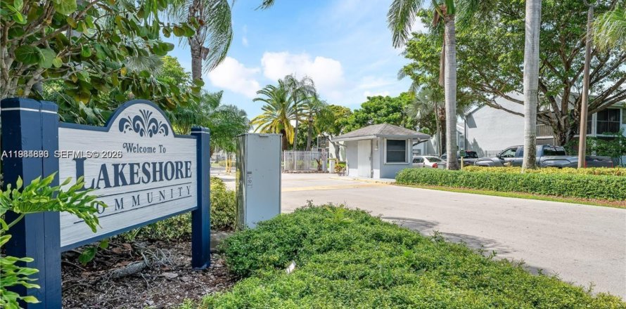 Condo in Homestead, Florida, 2 bedrooms  № 2064186