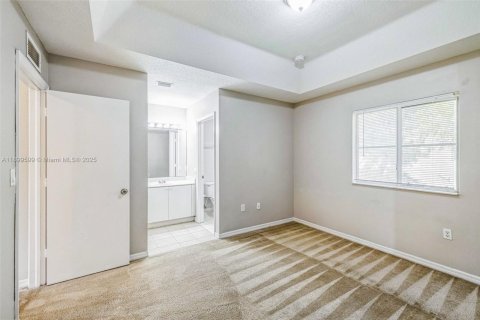Touwnhouse à vendre à Homestead, Floride: 2 chambres, 108.32 m2 № 1952288 - photo 11