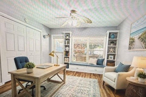 House in Clearwater, Florida 2 bedrooms, 141.86 sq.m. № 2217431 - photo 15