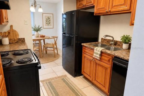 Appartement à louer à Orlando, Floride: 2 chambres, 90.67 m2 № 2416442 - photo 2