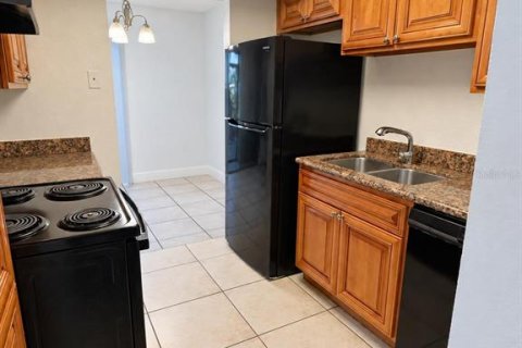 Appartement à louer à Orlando, Floride: 2 chambres, 90.67 m2 № 2416442 - photo 12