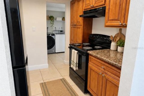 Appartement à louer à Orlando, Floride: 2 chambres, 90.67 m2 № 2416442 - photo 3