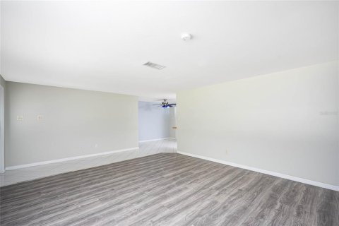 Villa ou maison à louer à Nokomis, Floride: 3 chambres, 180.42 m2 № 2097779 - photo 10