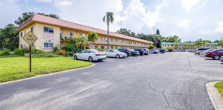 Condominio en Clearwater, Florida, 1 dormitorio № 1916741