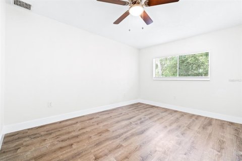Condo in Clearwater, Florida, 1 bedroom  № 1916741 - photo 23