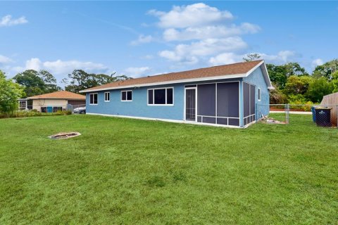 House in Palm Bay, Florida 3 bedrooms, 111.85 sq.m. № 1509106 - photo 30