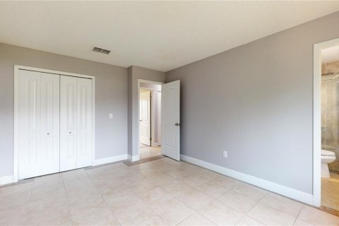 House in Palm Bay, Florida 3 bedrooms, 111.85 sq.m. № 1509106 - photo 19