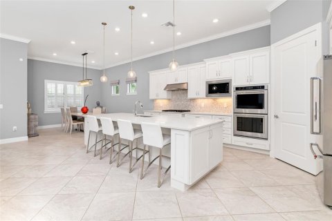 Купить виллу или дом в Сарасота, Флорида 9 комнат, 230.96м2, № 2213333 - фото 27