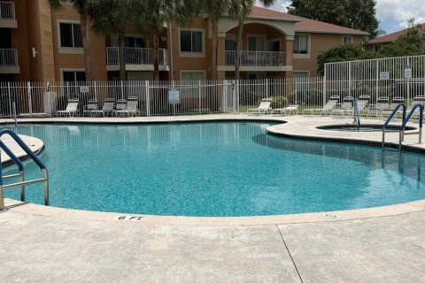 Copropriété à vendre à Davie, Floride: 2 chambres, 109.9 m2 № 2377250 - photo 29