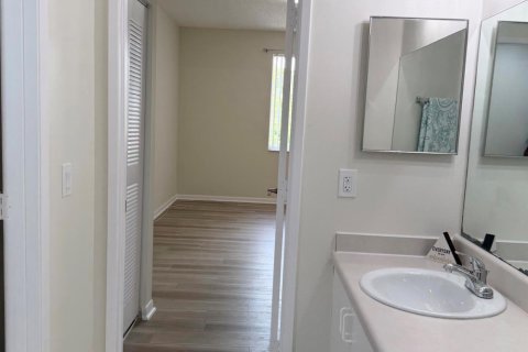 Copropriété à vendre à Davie, Floride: 2 chambres, 109.9 m2 № 2377250 - photo 19
