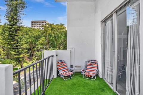 Condominio en venta en Aventura, Florida, 2 dormitorios, 120.77 m2 № 1927276 - foto 15