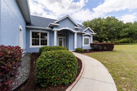 House in Howey-in-the-Hills, Florida 4 bedrooms, 191.94 sq.m. № 2166339 - photo 9