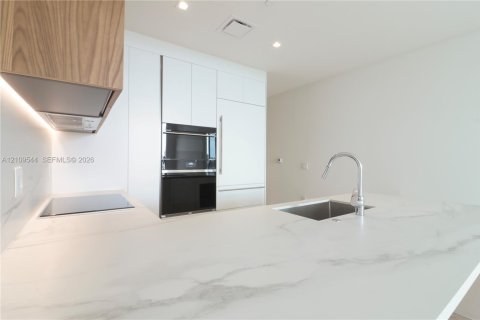 Copropriété à vendre à Miami, Floride: 2 chambres, 149.85 m2 № 2424938 - photo 28