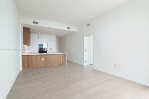 Copropriété à vendre à Miami, Floride: 2 chambres, 149.85 m2 № 2424938 - photo 4