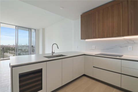 Copropriété à vendre à Miami, Floride: 2 chambres, 149.85 m2 № 2424938 - photo 26