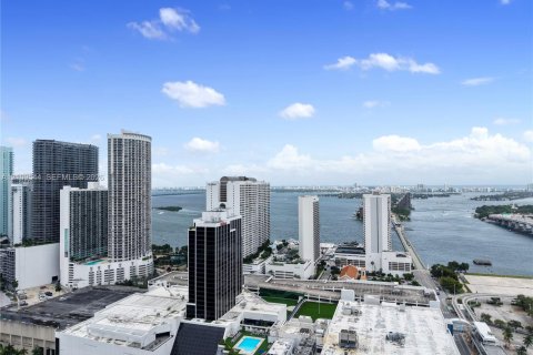 Copropriété à vendre à Miami, Floride: 2 chambres, 149.85 m2 № 2424938 - photo 9