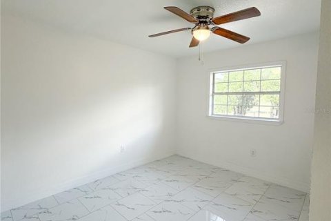 Villa ou maison à vendre à Ocala, Floride: 3 chambres, 106.28 m2 № 2231897 - photo 13
