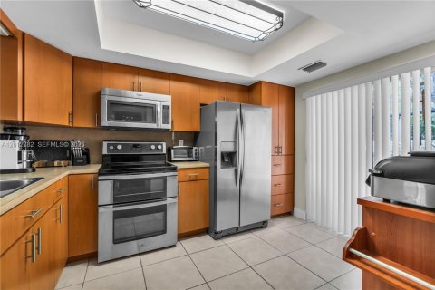 House in Tamarac, Florida 2 bedrooms, 102.19 sq.m. № 2083606 - photo 8