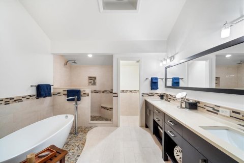 Adosado en venta en Bradenton, Florida, 3 dormitorios, 236.06 m2 № 1735274 - foto 17