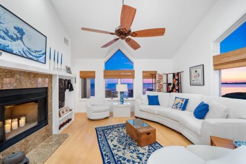 Adosado en venta en Bradenton, Florida, 3 dormitorios, 236.06 m2 № 1735274 - foto 4