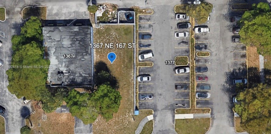Immobilier commercial à North Miami Beach, Floride № 2016341