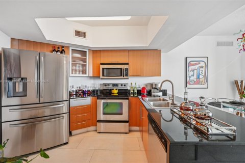 Copropriété à vendre à Miami, Floride: 2 chambres, 97.36 m2 № 2015058 - photo 8