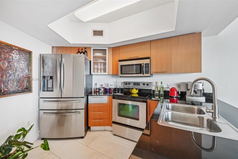 Copropriété à vendre à Miami, Floride: 2 chambres, 97.36 m2 № 2015058 - photo 9