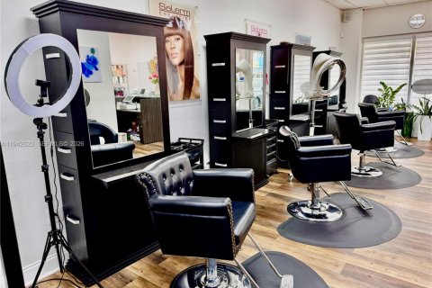 Immobilier commercial à vendre à Florida City, Floride № 2000087 - photo 11