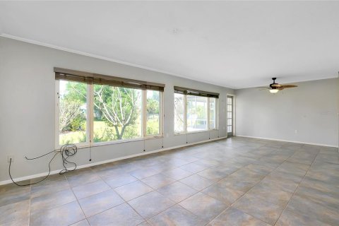 House in Port Charlotte, Florida 2 bedrooms, 140.28 sq.m. № 1802871 - photo 14