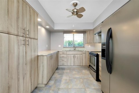 House in Port Charlotte, Florida 2 bedrooms, 140.28 sq.m. № 1802871 - photo 20