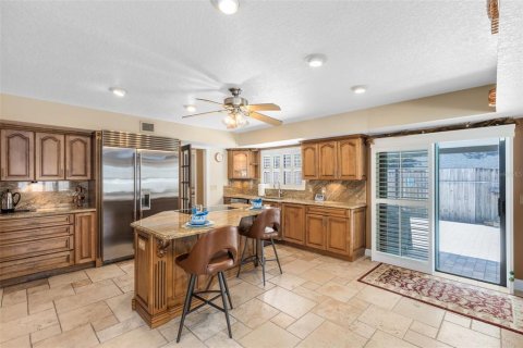 House in Orlando, Florida 4 bedrooms, 289.02 sq.m. № 1755465 - photo 12