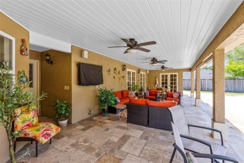 House in Orlando, Florida 4 bedrooms, 289.02 sq.m. № 1755465 - photo 21