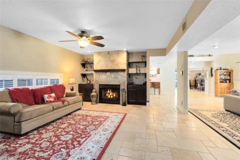 House in Orlando, Florida 4 bedrooms, 289.02 sq.m. № 1755465 - photo 18