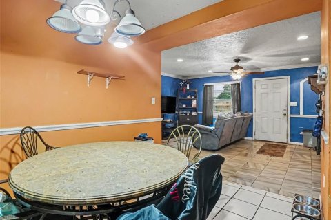 Villa ou maison à vendre à Orlando, Floride: 4 chambres, 104.79 m2 № 2411538 - photo 9