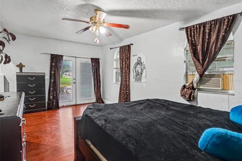 Villa ou maison à vendre à Orlando, Floride: 4 chambres, 104.79 m2 № 2411538 - photo 15