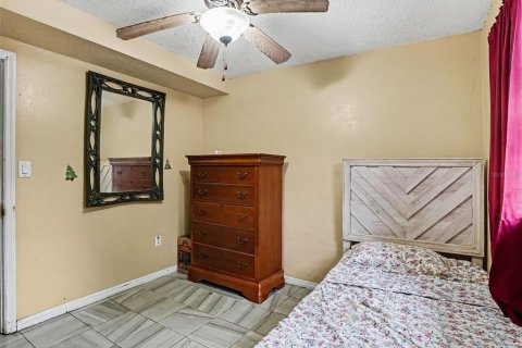 Villa ou maison à vendre à Orlando, Floride: 4 chambres, 104.79 m2 № 2411538 - photo 21