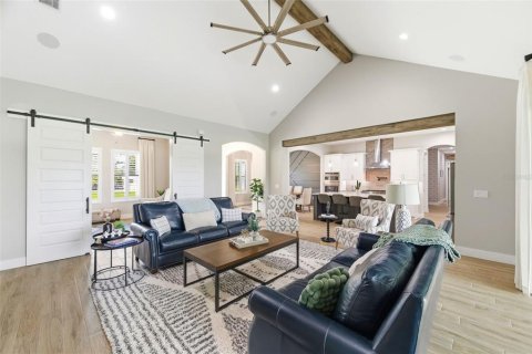 Casa en venta en Dade City, Florida, 5 dormitorios, 312.06 m2 № 2110725 - foto 20